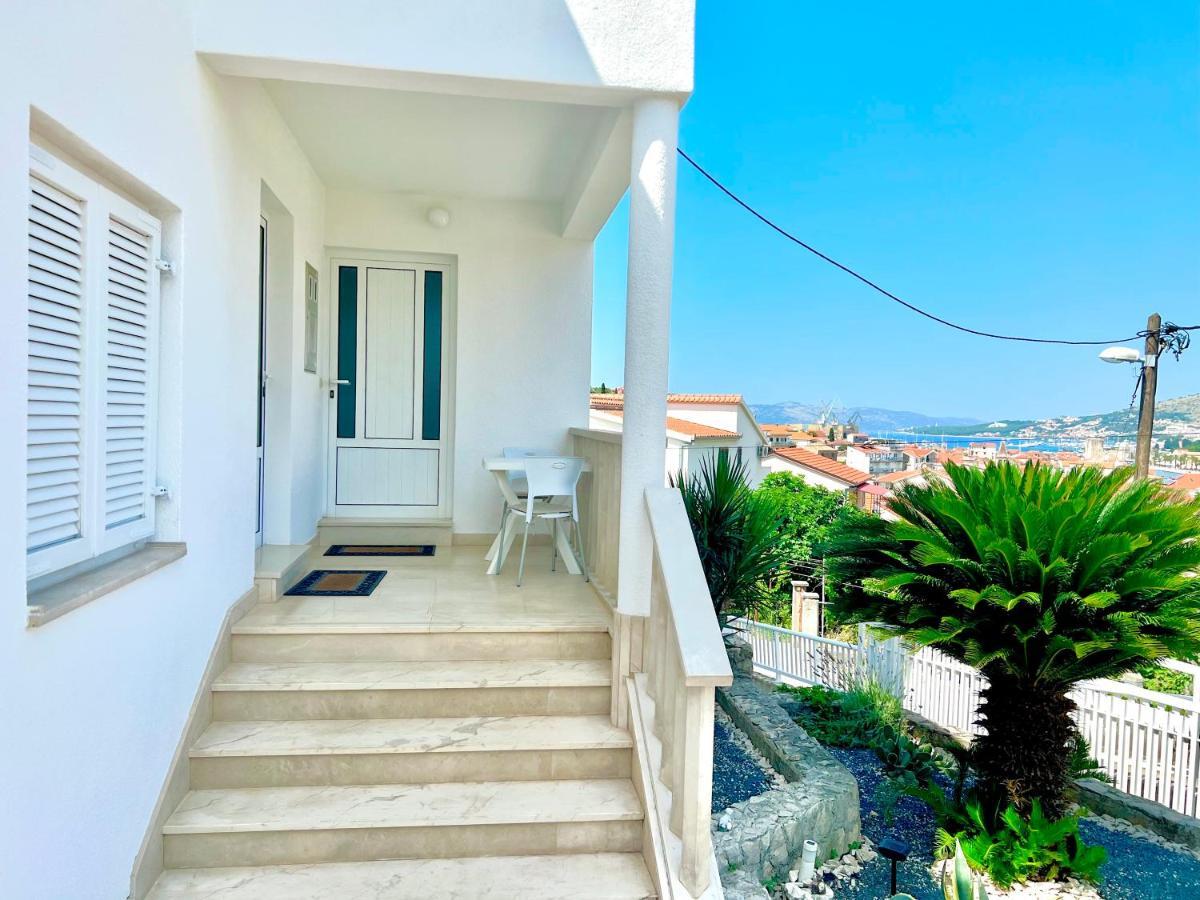 Apartments Mdk Kate Trogir Exterior foto