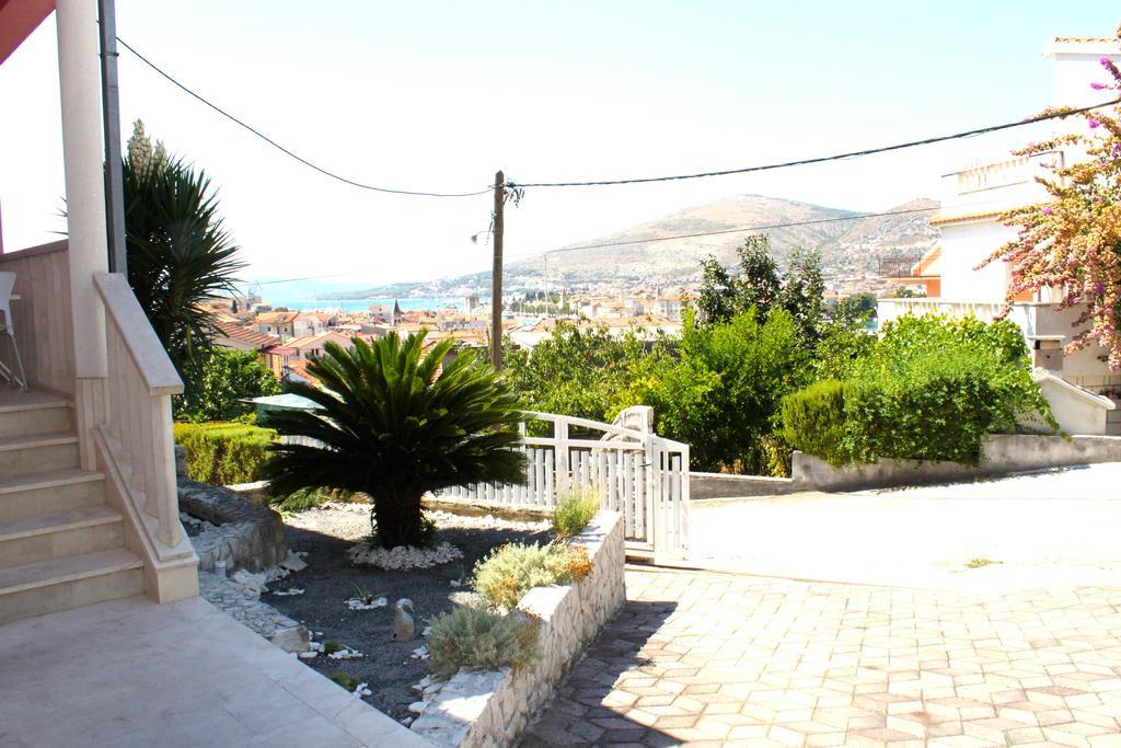 Apartments Mdk Kate Trogir Exterior foto